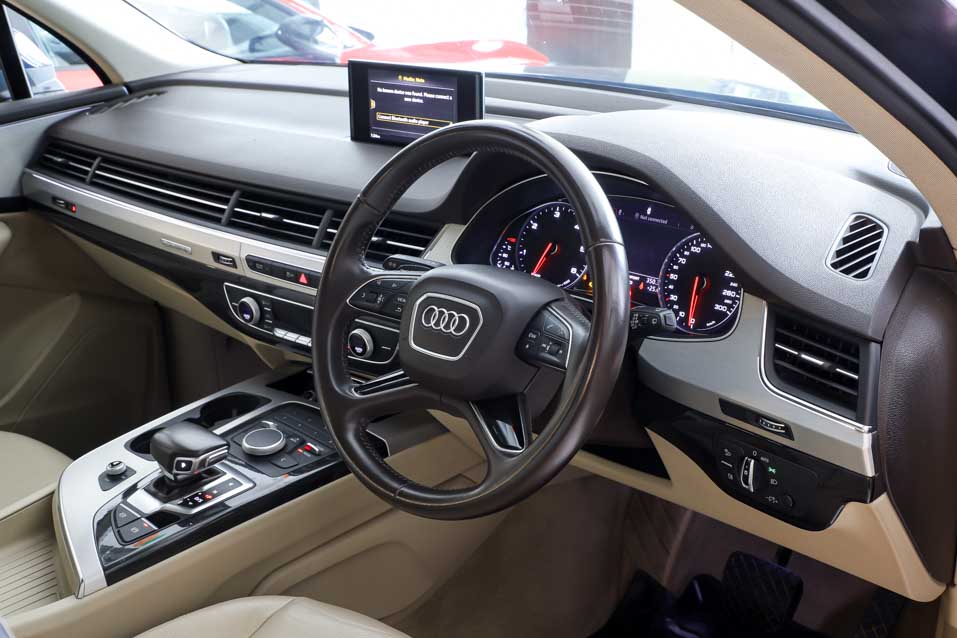 AUDI Q7 Premium Plus 