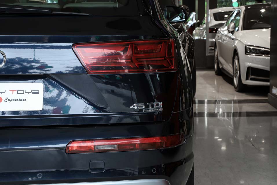 AUDI Q7 Premium Plus 