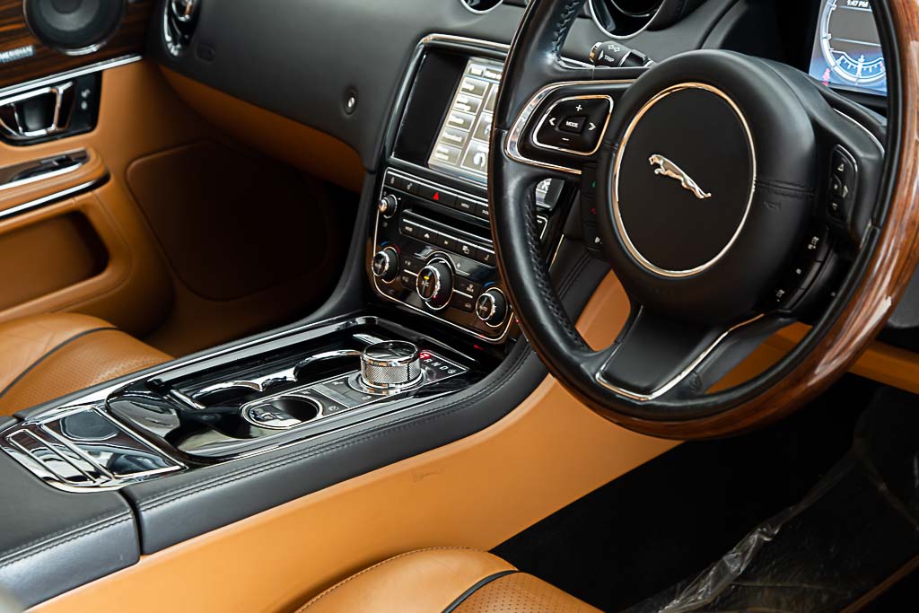 JAGUAR XJL PORTFOLIO