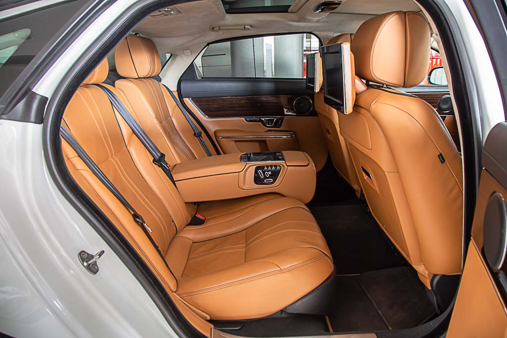 JAGUAR XJL PORTFOLIO