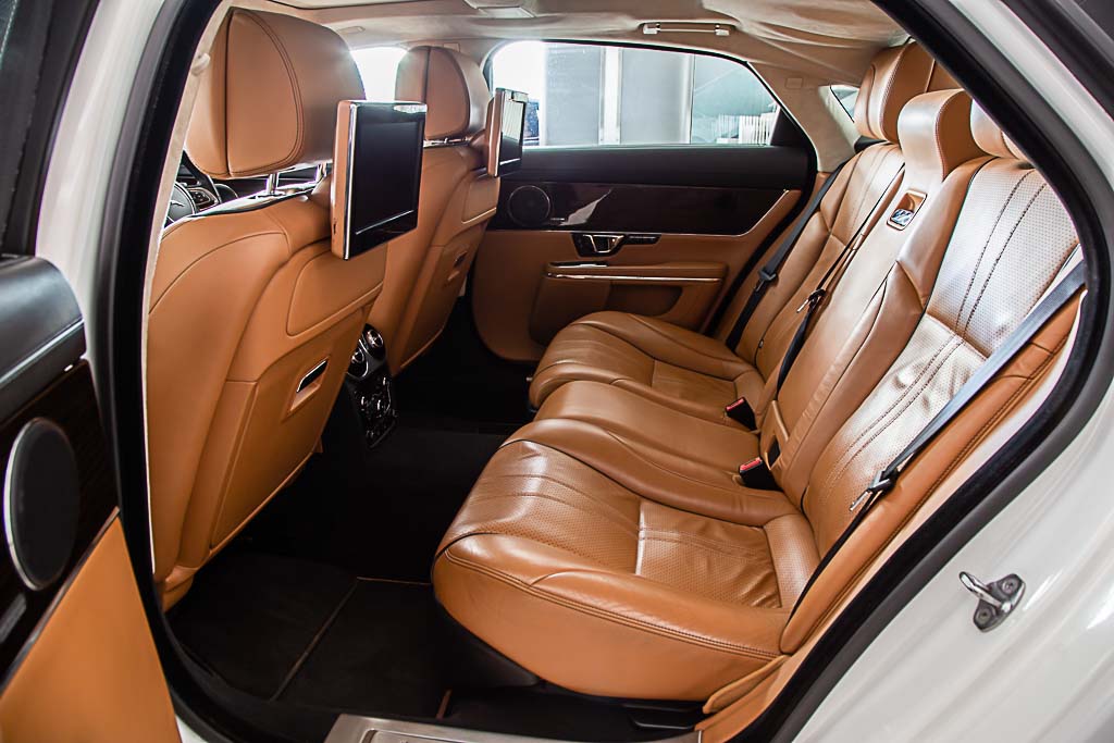 JAGUAR XJL PORTFOLIO