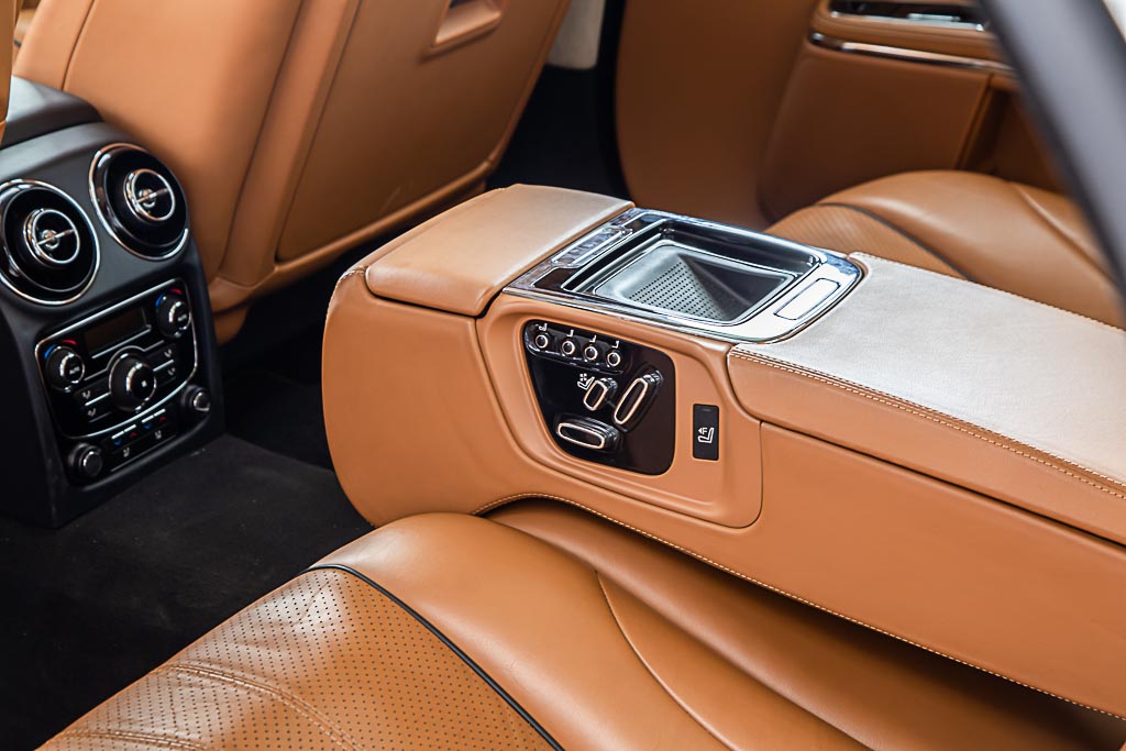 JAGUAR XJL PORTFOLIO