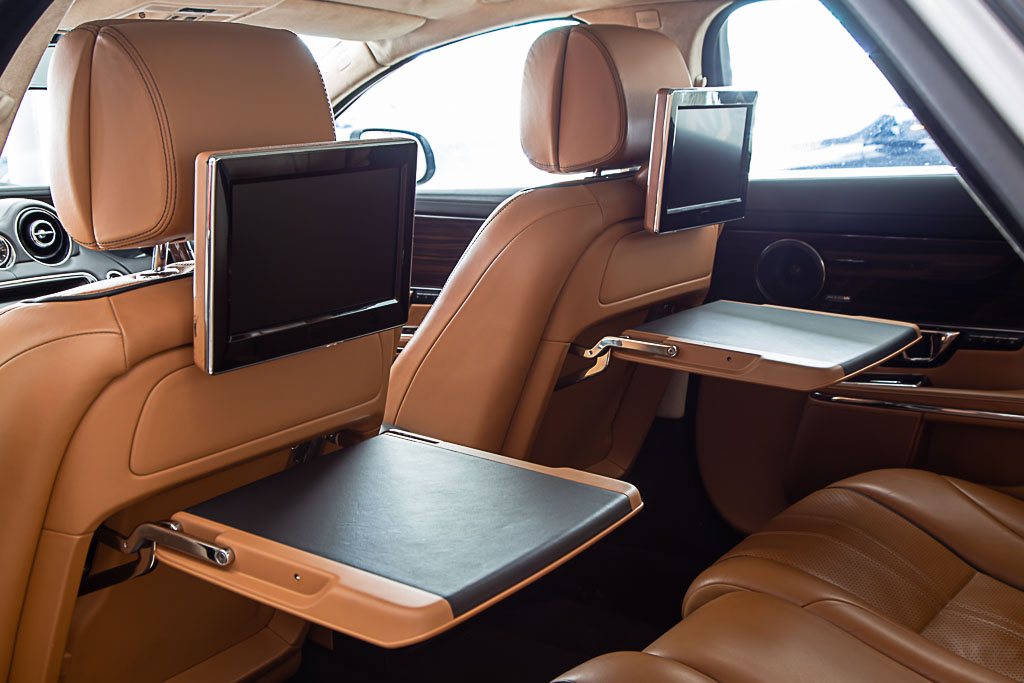 JAGUAR XJL PORTFOLIO