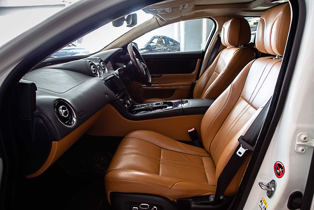 JAGUAR XJL PORTFOLIO
