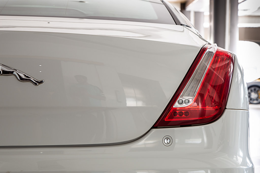 JAGUAR XJL PORTFOLIO