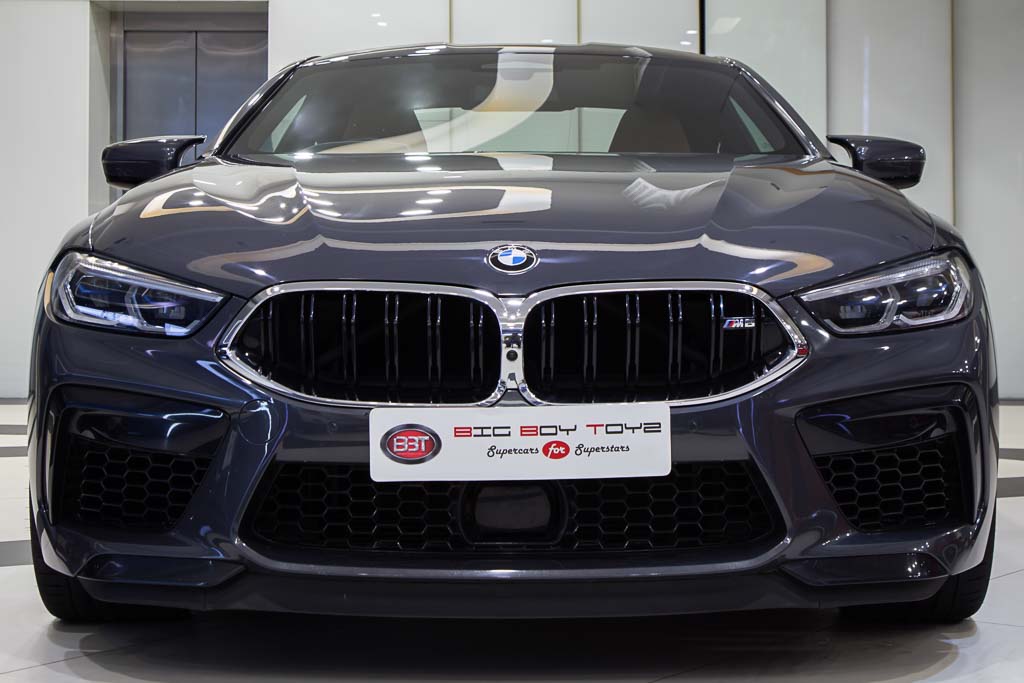 BMW M8 coupe 