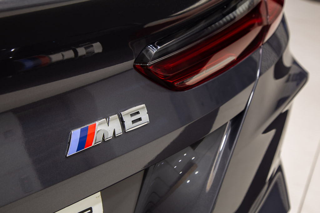 BMW M8 coupe 