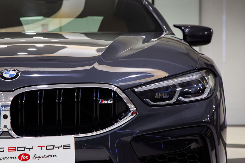 BMW M8 coupe 