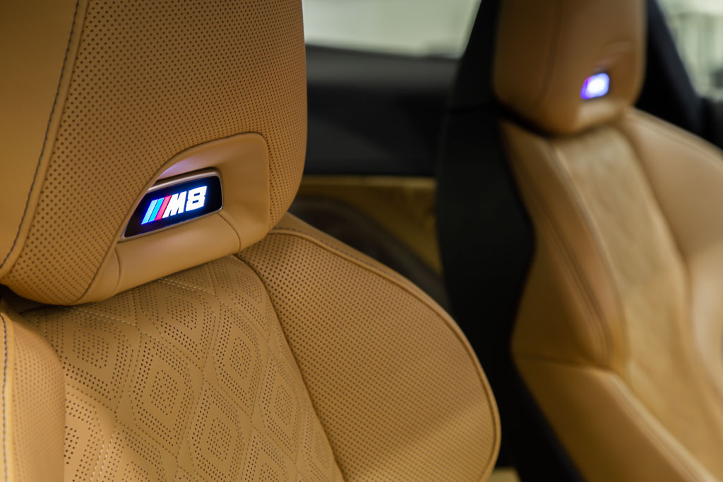 BMW M8 coupe 