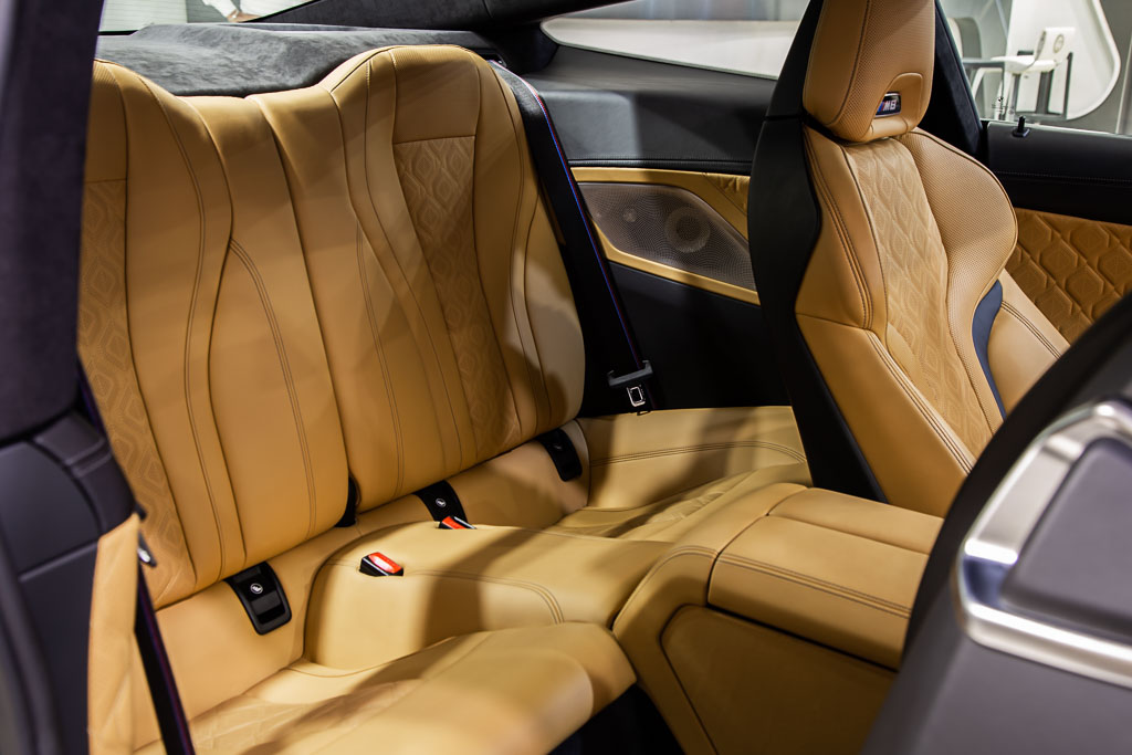 BMW M8 coupe 