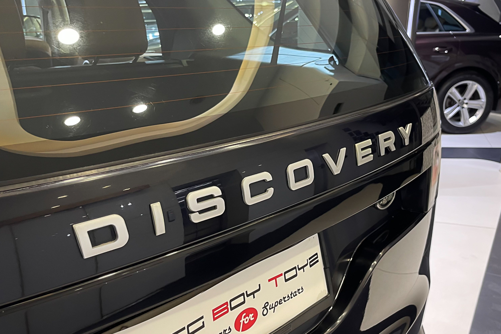 Land Rover Discovery First Edition