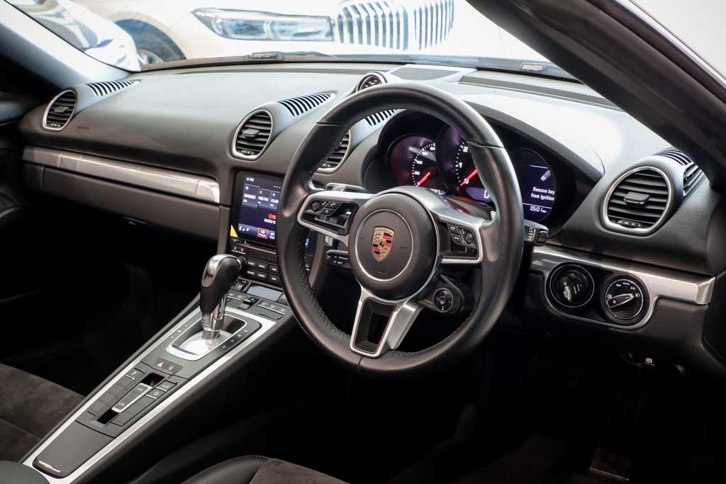 Porsche 718 Boxster