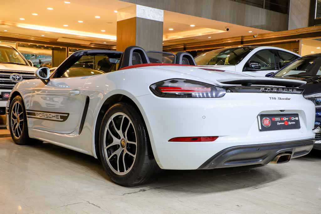 Porsche 718 Boxster