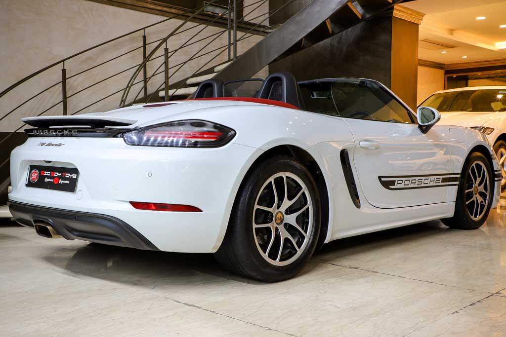 Porsche 718 Boxster