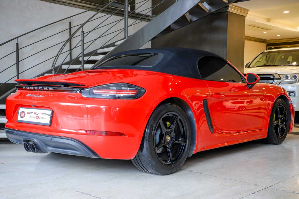 Porsche 718 Boxster