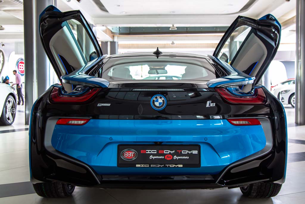 BMW i8