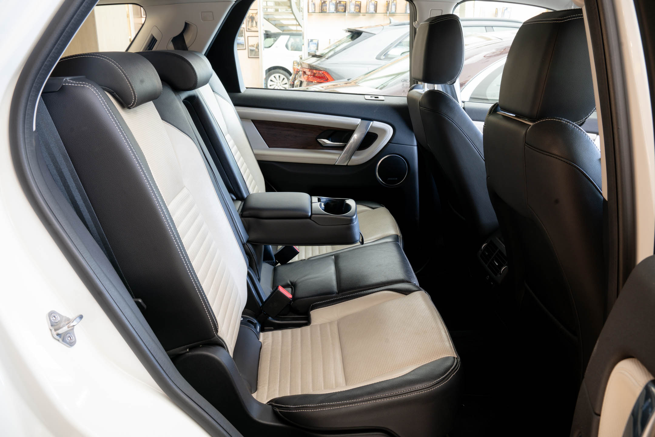 Land Rover Discovery Sport R Dynamic SE