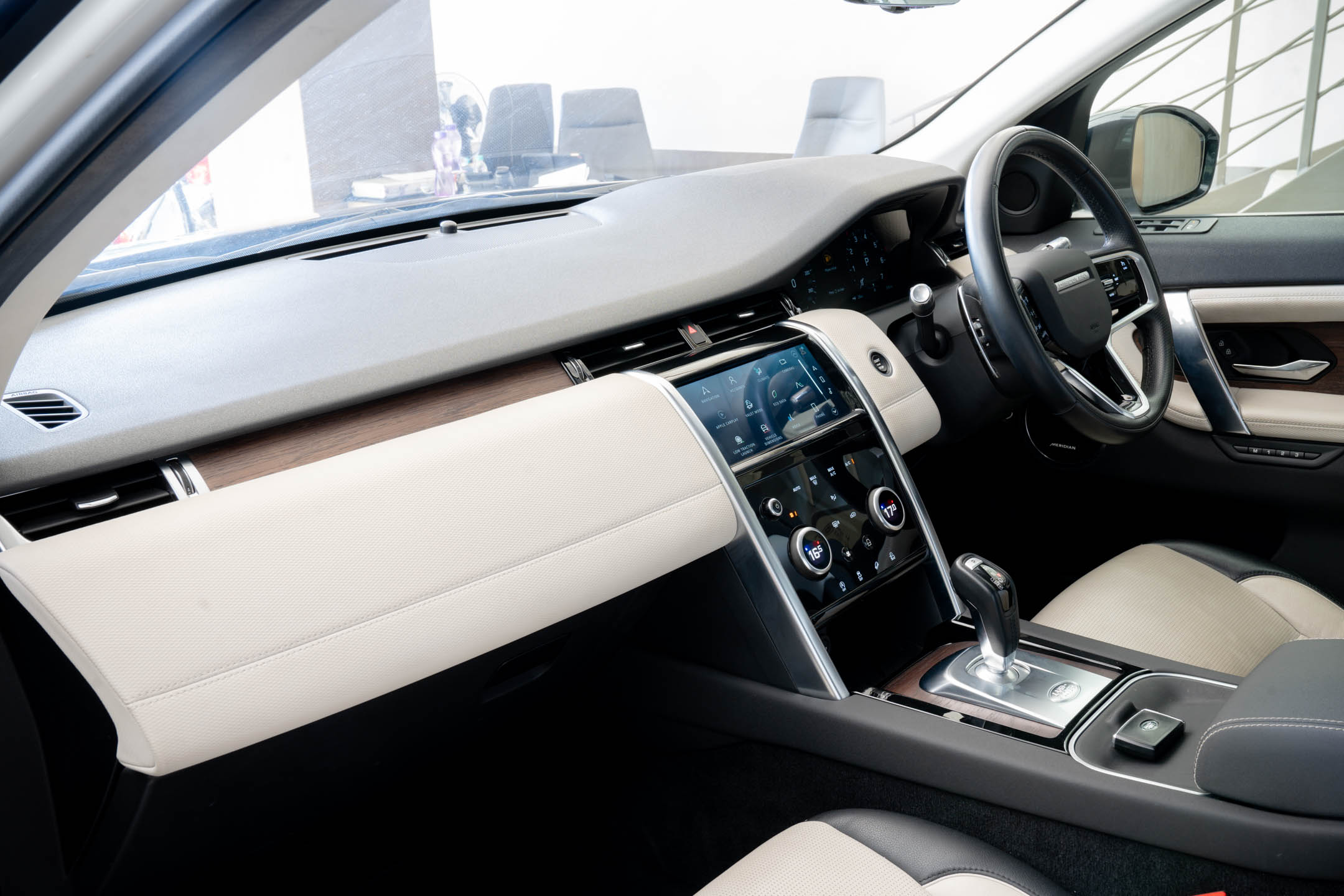 Land Rover Discovery Sport R Dynamic SE