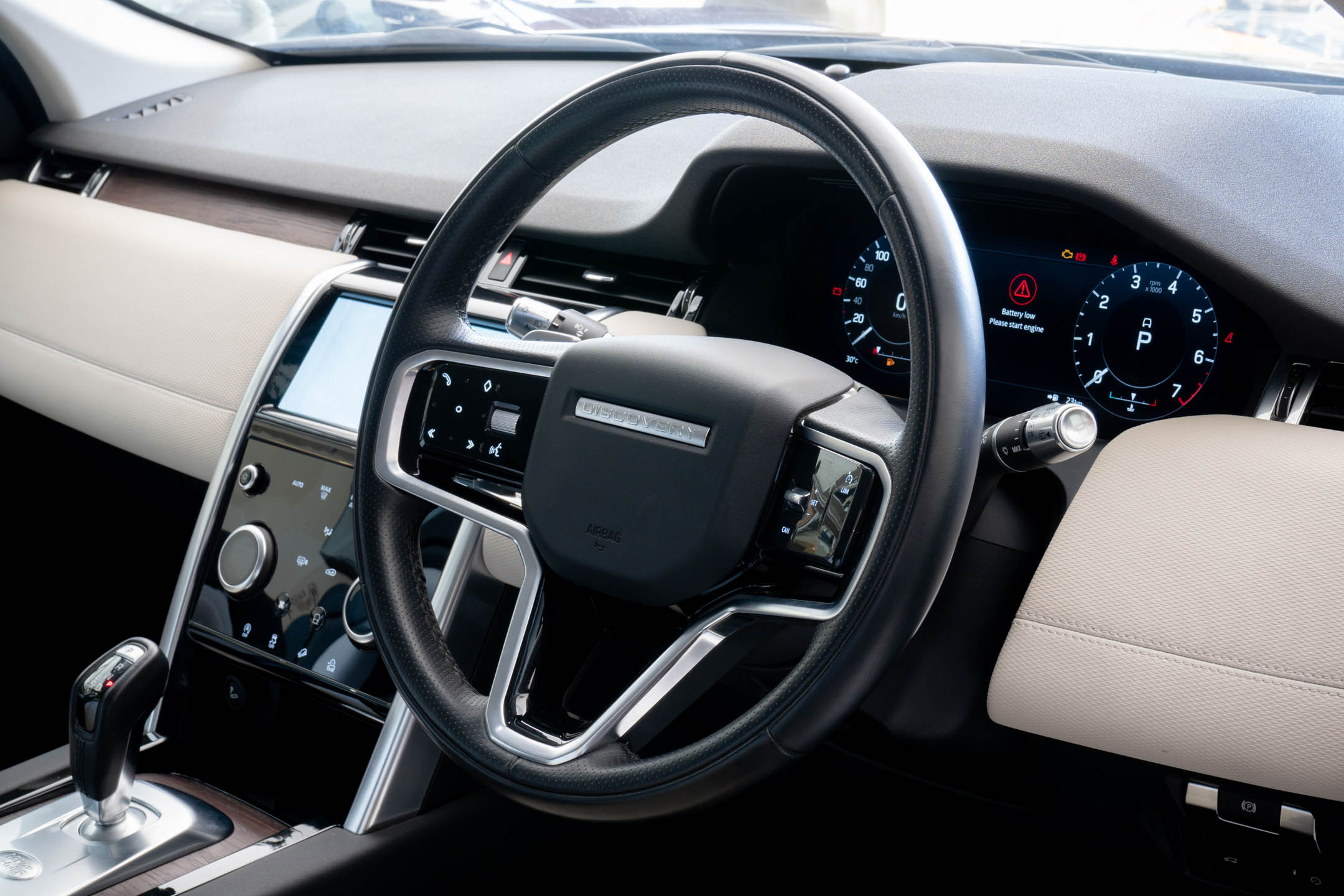 Land Rover Discovery Sport R Dynamic SE