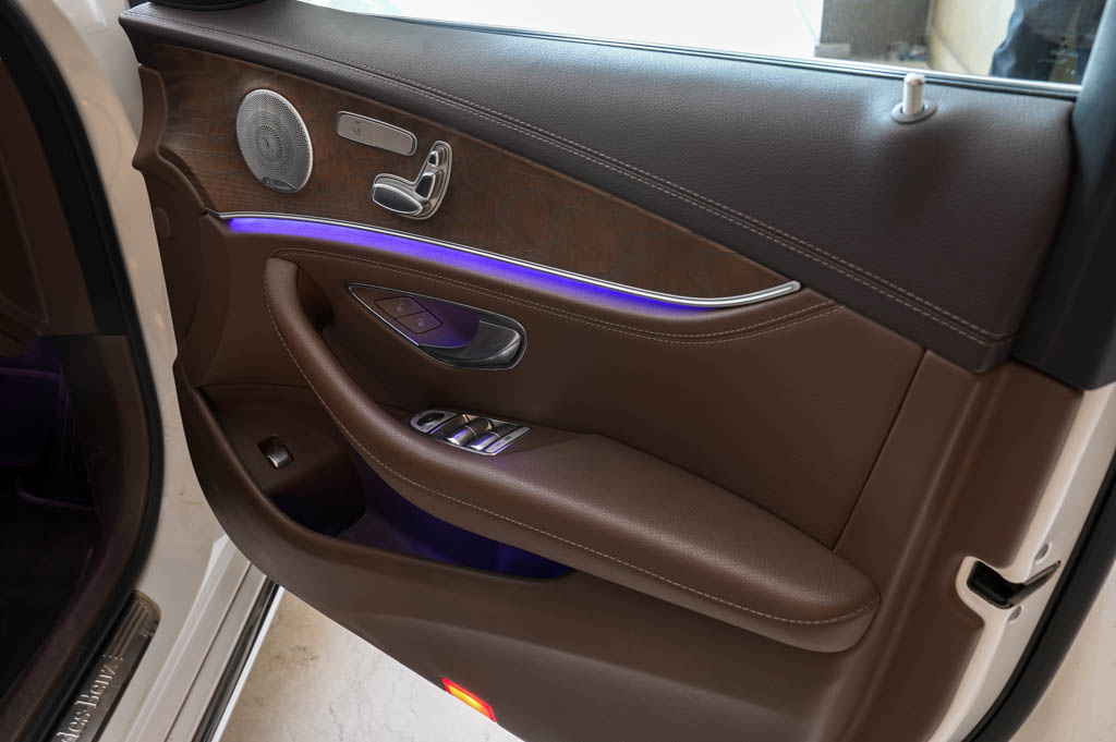 MERCEDES BENZ E220D Exclusive 