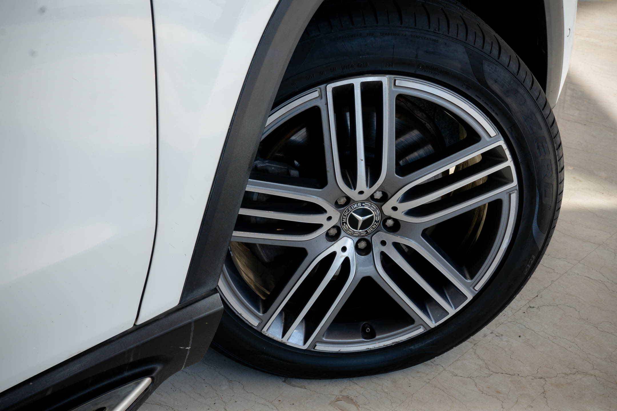 Mercedes Benz GLS400D
