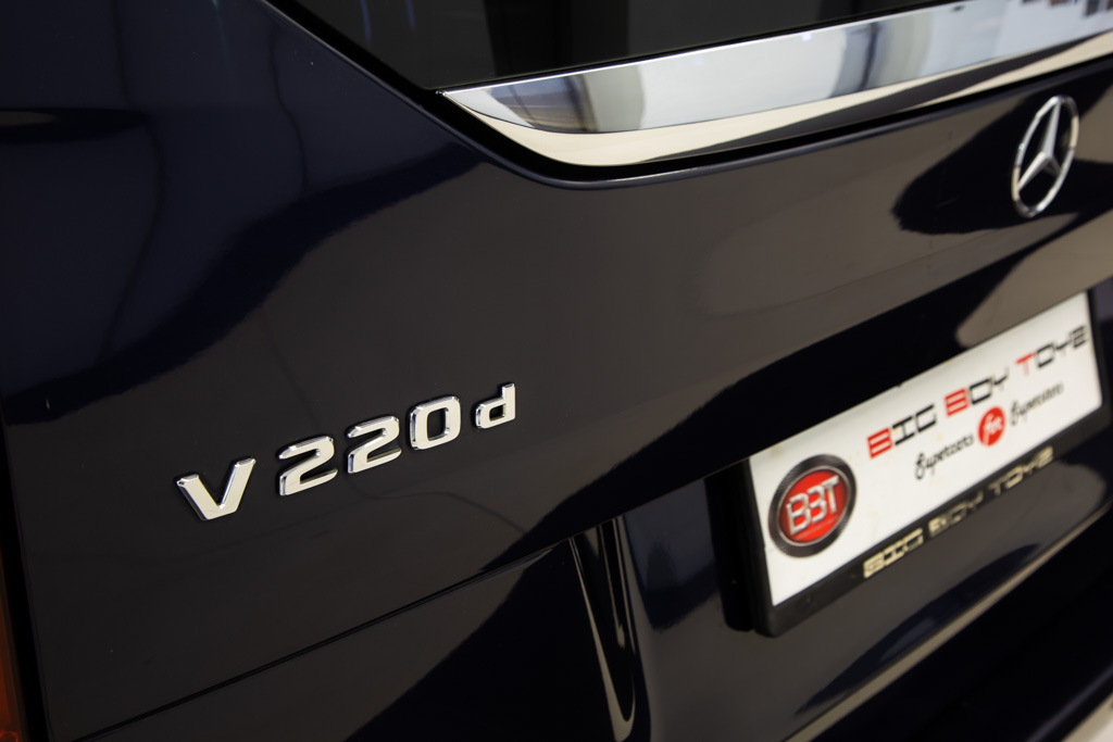 MERCEDES-BENZ V220D LWB EXCLUSIVE