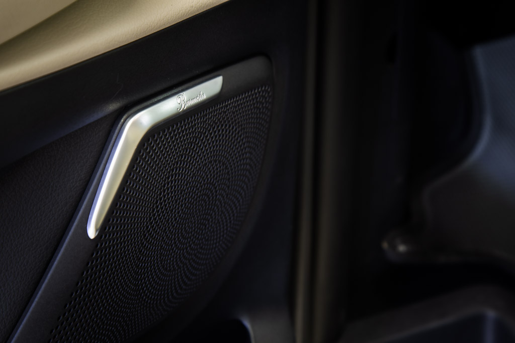 MERCEDES-BENZ V220D LWB EXCLUSIVE