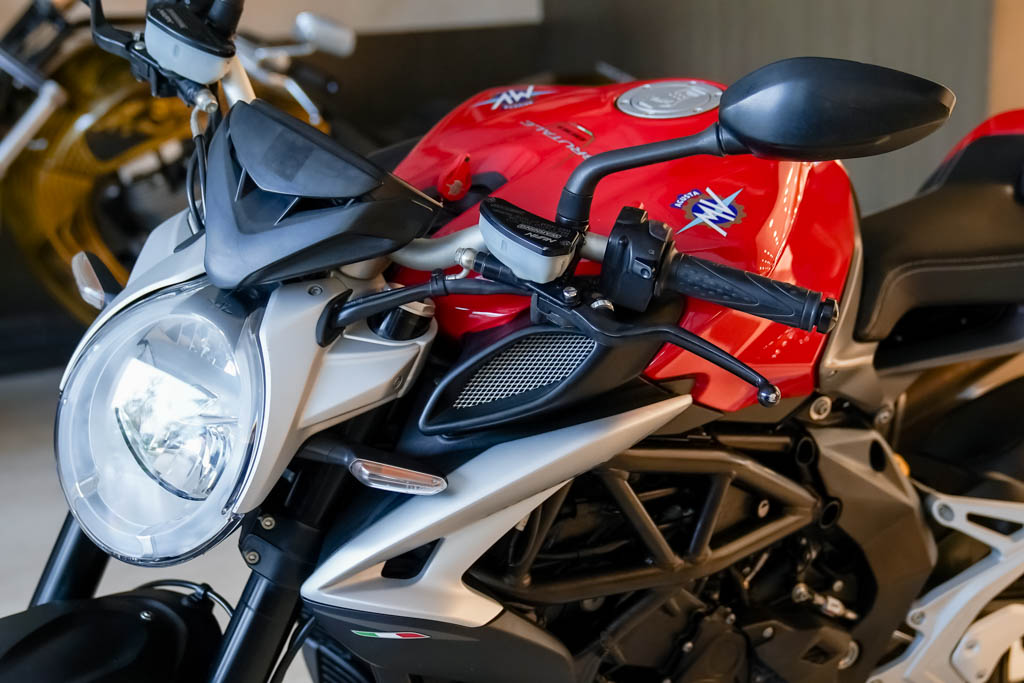 Mv Agusta Brutale 800