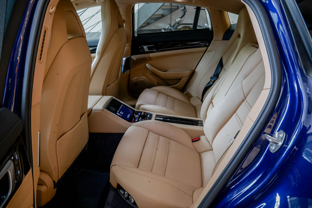 Porsche Panamera 4 10 Years Edition