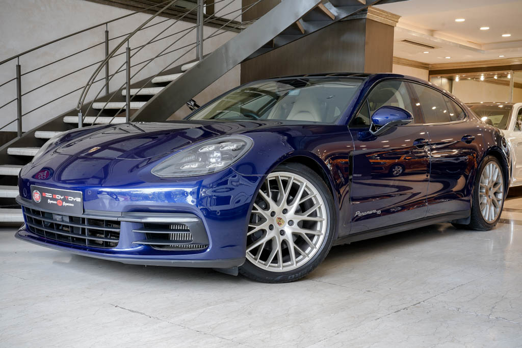 Porsche Panamera 4 10 Years Edition
