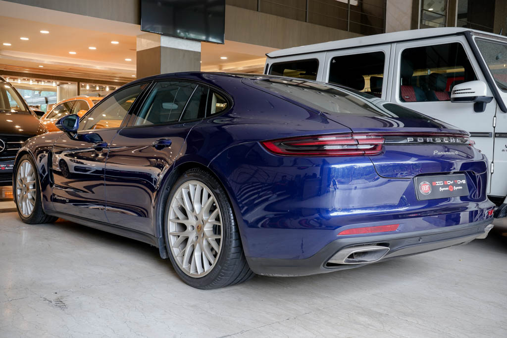 Porsche Panamera 4 10 Years Edition