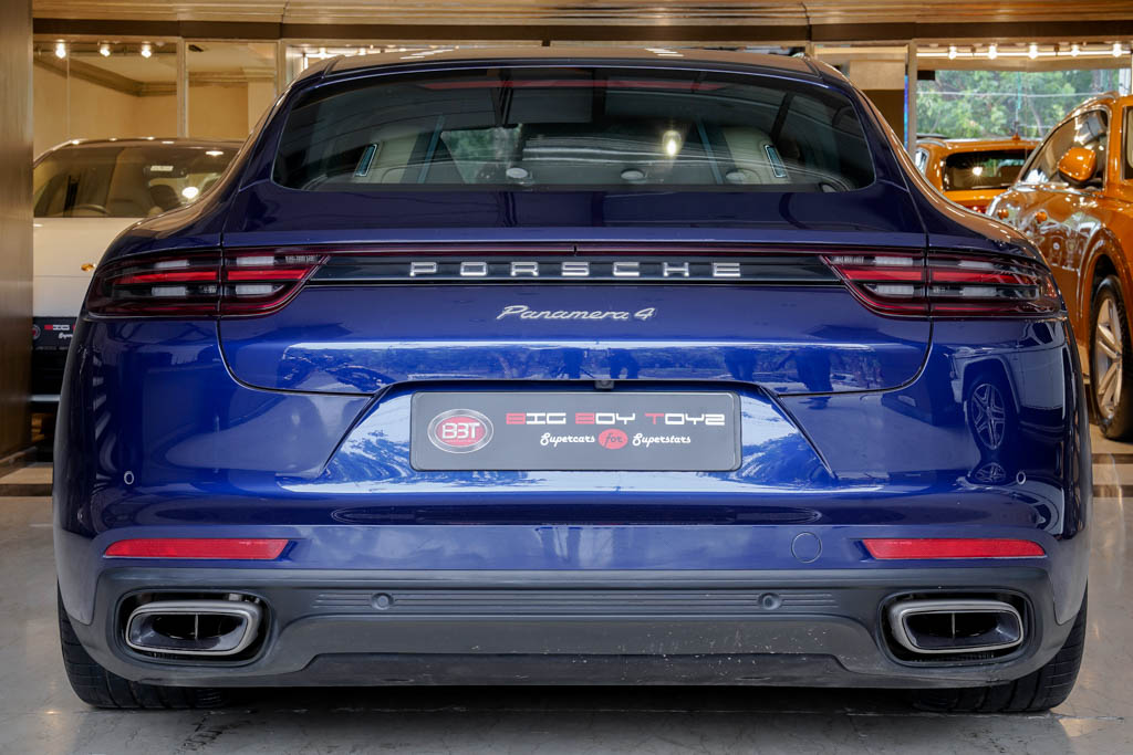Porsche Panamera 4 10 Years Edition