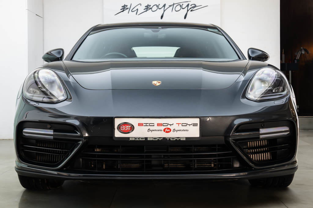 Porsche Panamera Turbo Executive