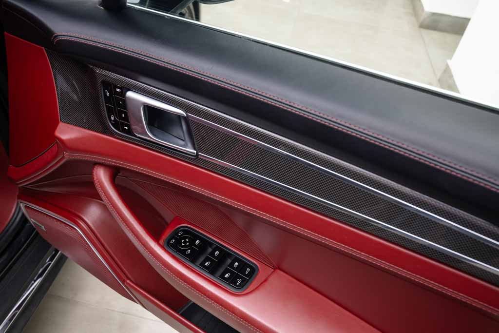 Porsche Panamera Turbo Executive