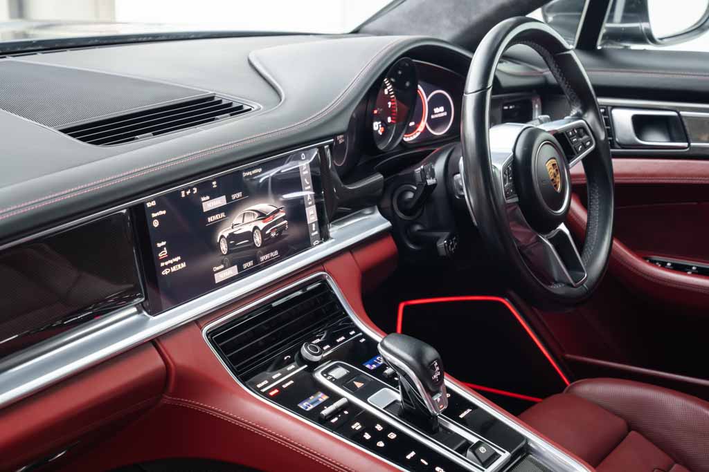 Porsche Panamera Turbo Executive