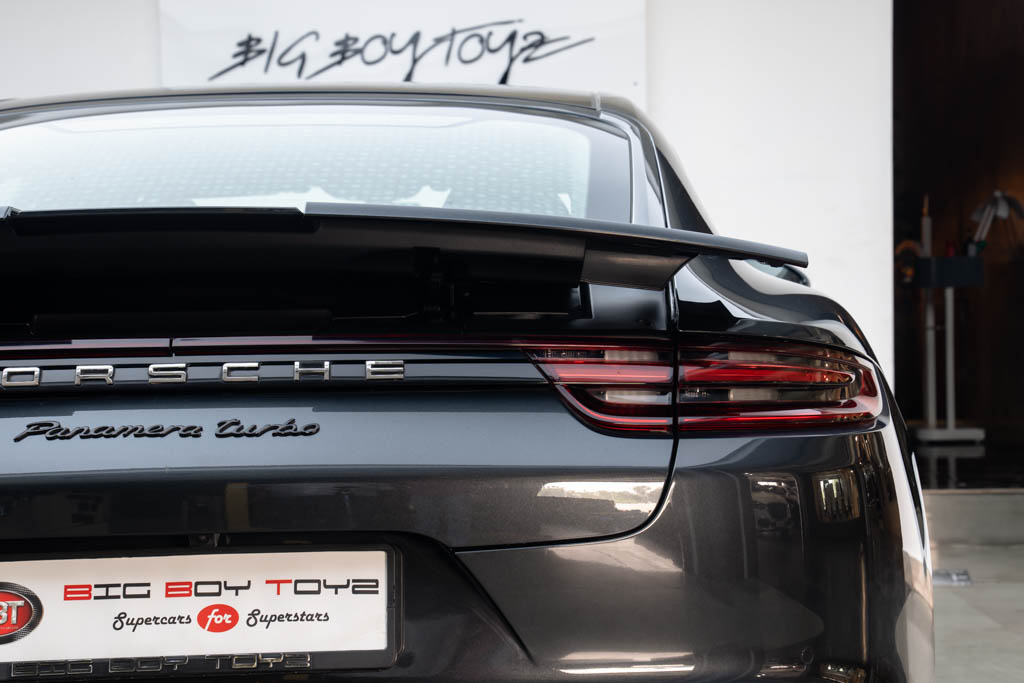 Porsche Panamera Turbo Executive