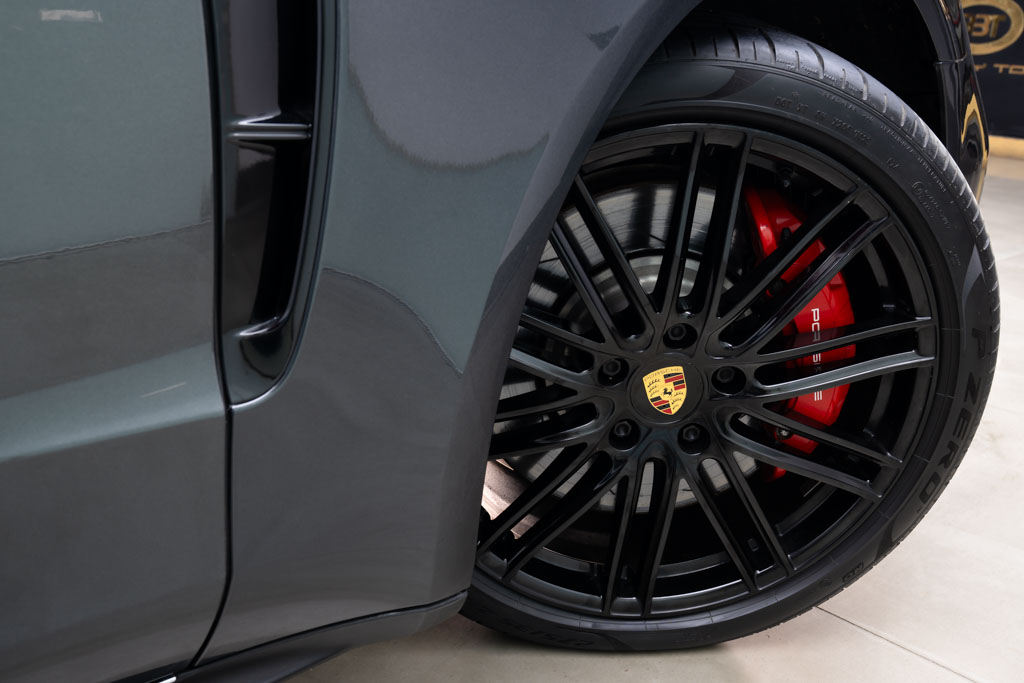 Porsche Panamera Turbo Executive