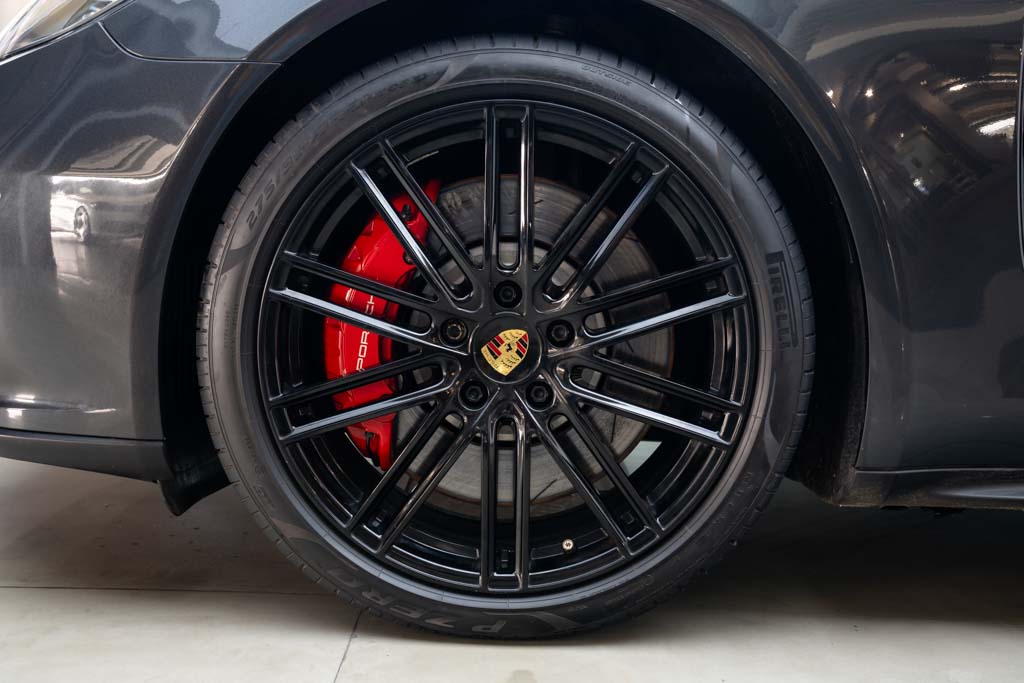 Porsche Panamera Turbo Executive