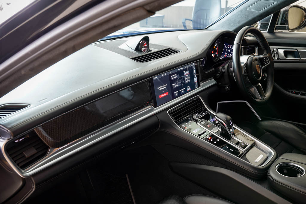 Porsche Panamera Turbo