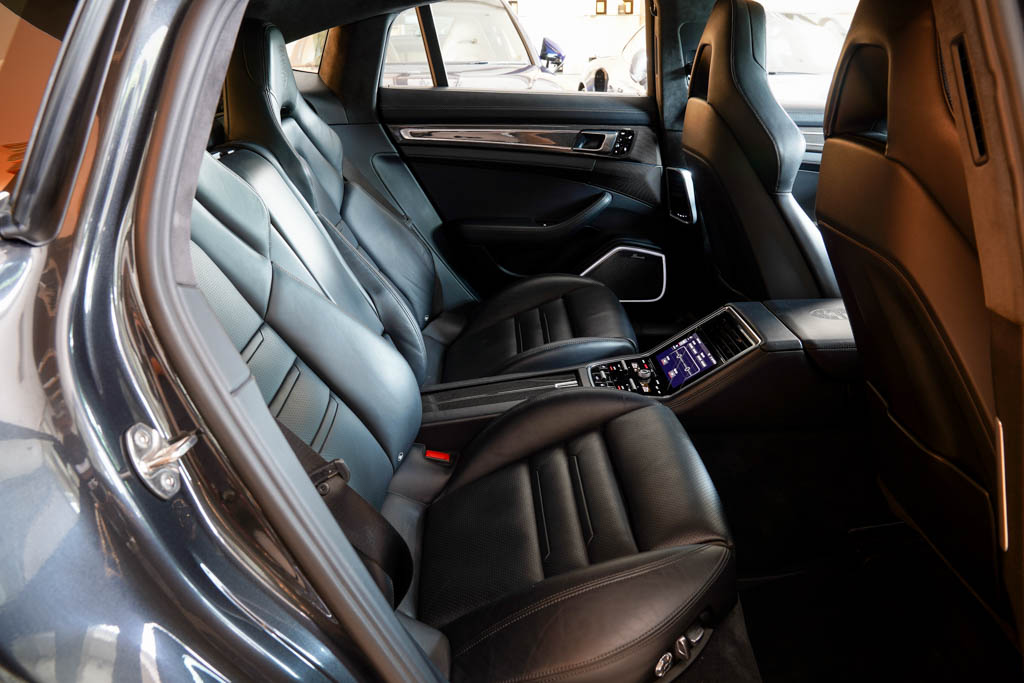 Porsche Panamera Turbo