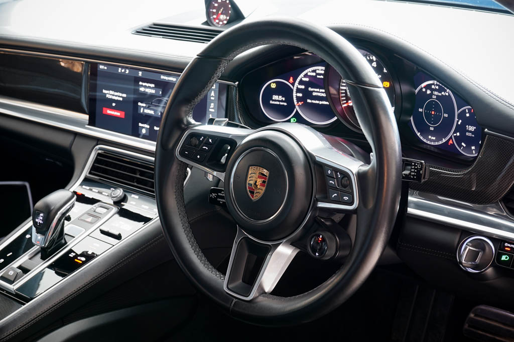 Porsche Panamera Turbo