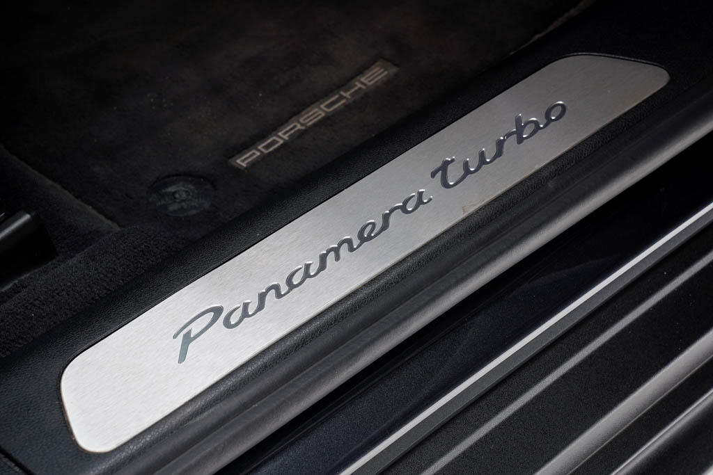 Porsche Panamera Turbo
