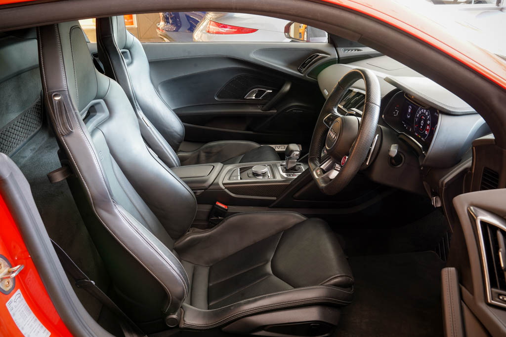Audi R8 V10 Plus