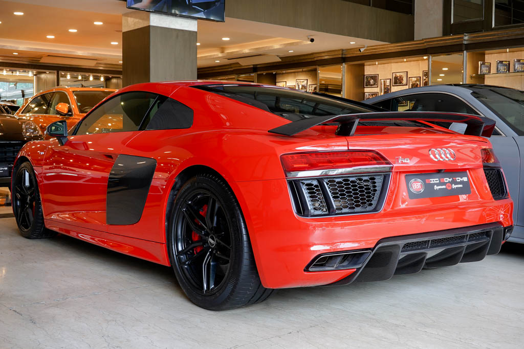 Audi R8 V10 Plus