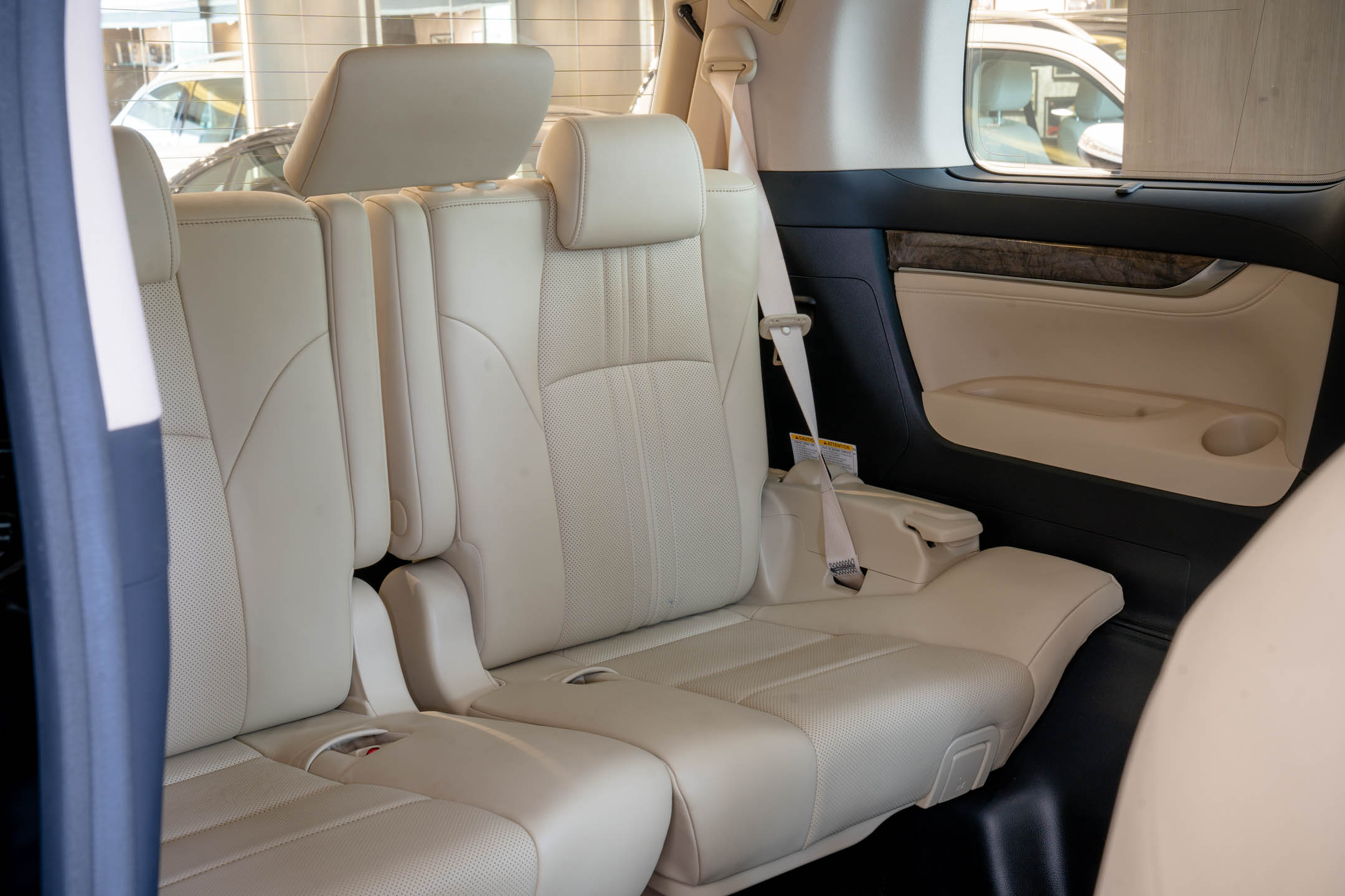 Toyota Vellfire Hybrid