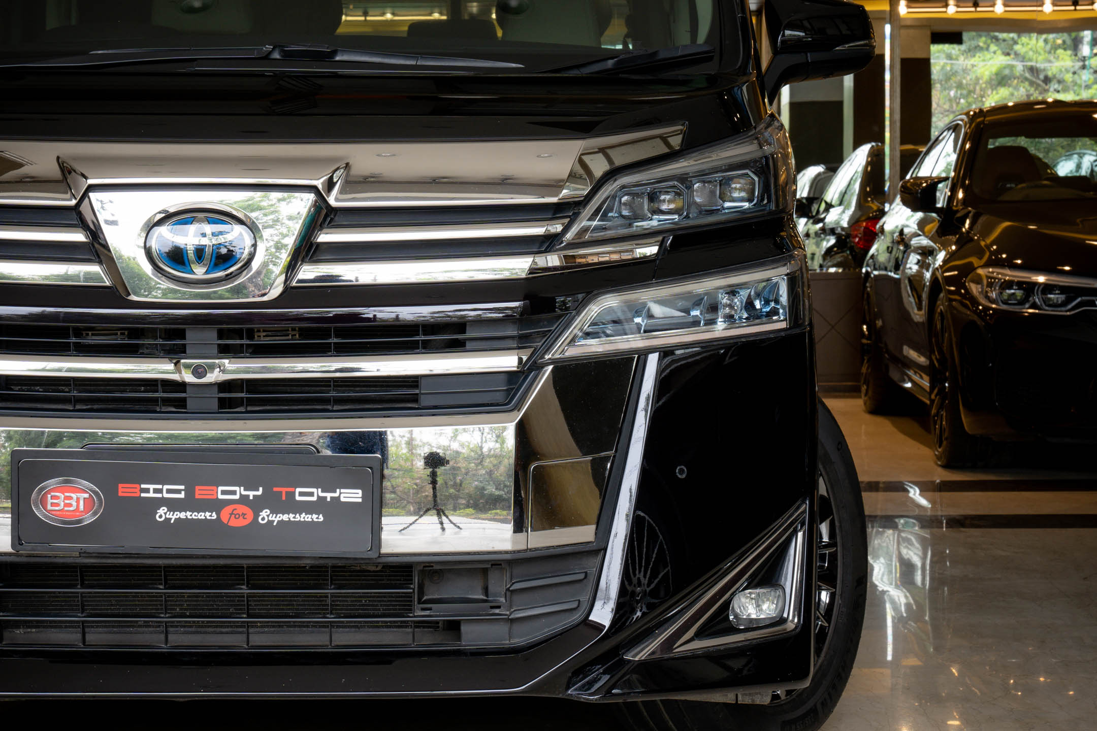 Toyota Vellfire Hybrid