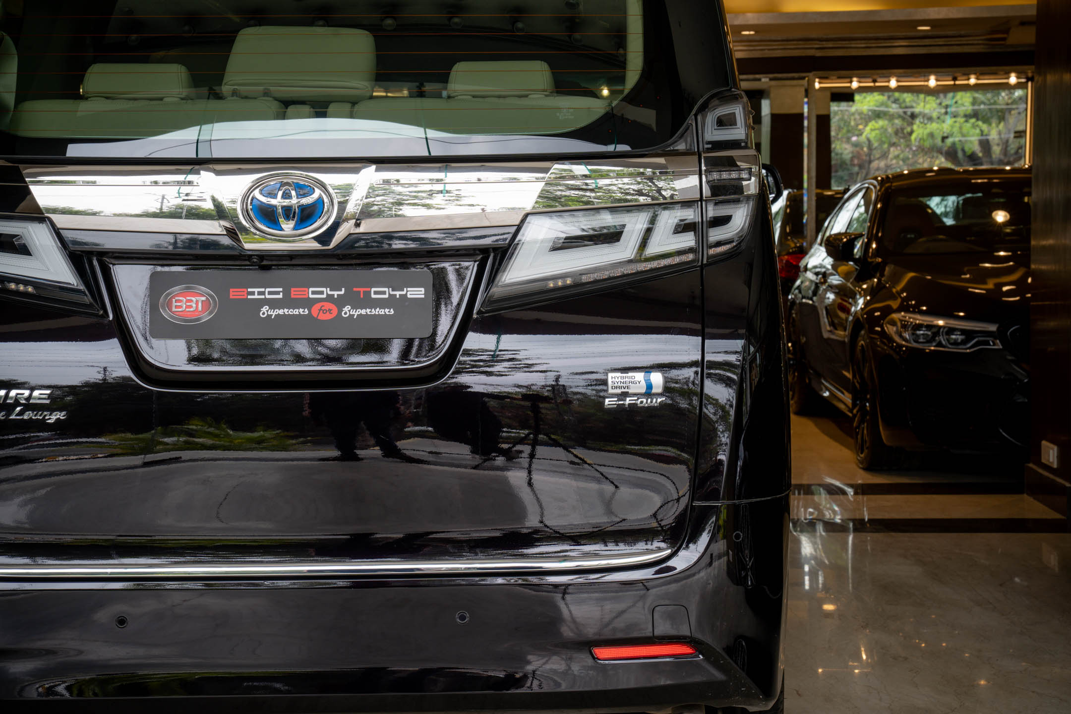 Toyota Vellfire Hybrid