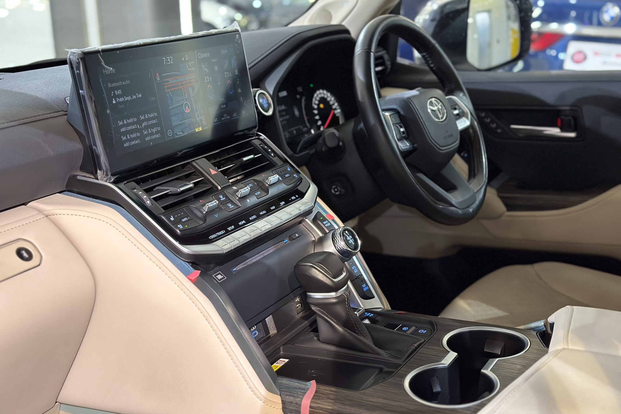 Toyota Land Cruiser LC 300