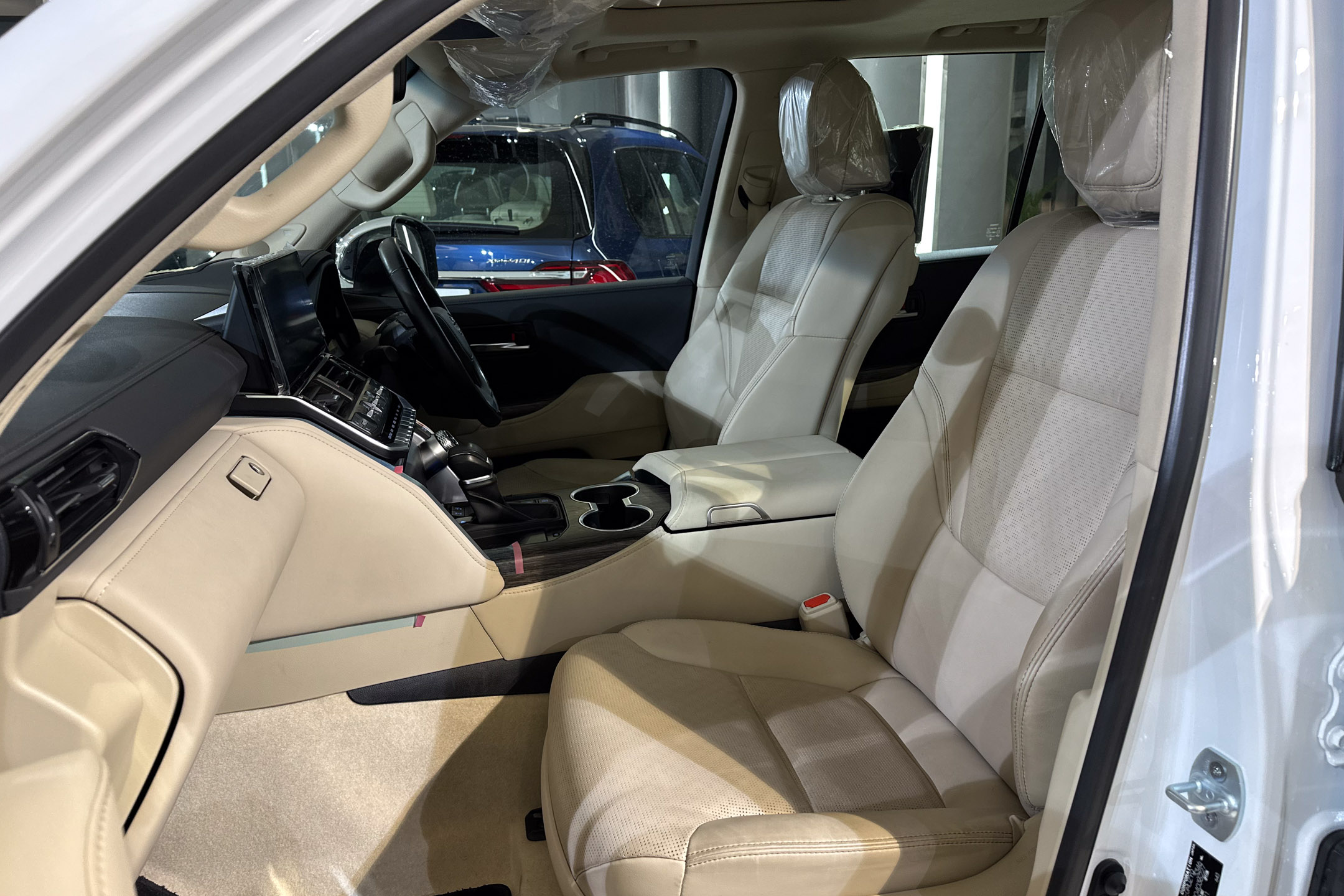 Toyota Land Cruiser LC 300