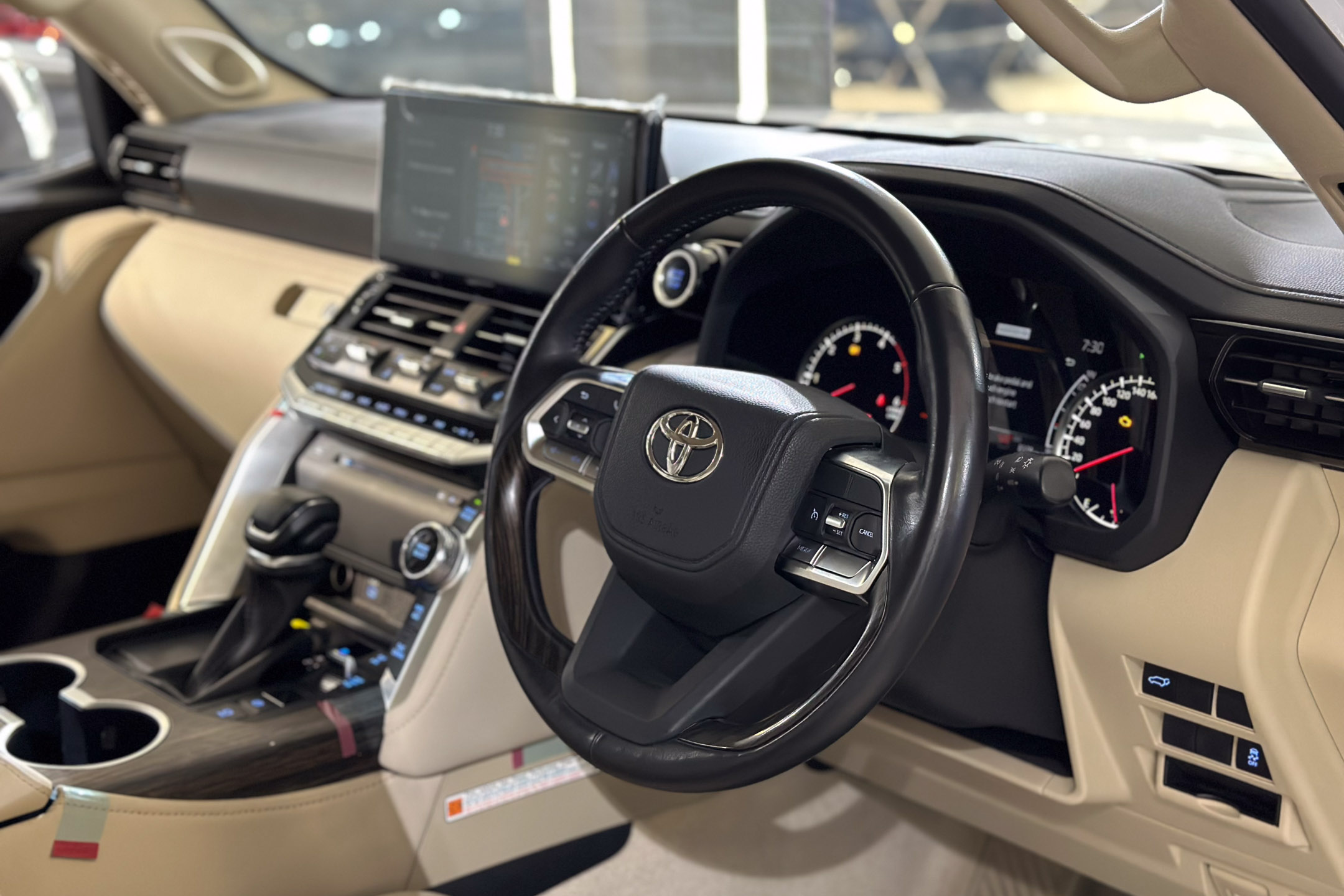 Toyota Land Cruiser LC 300